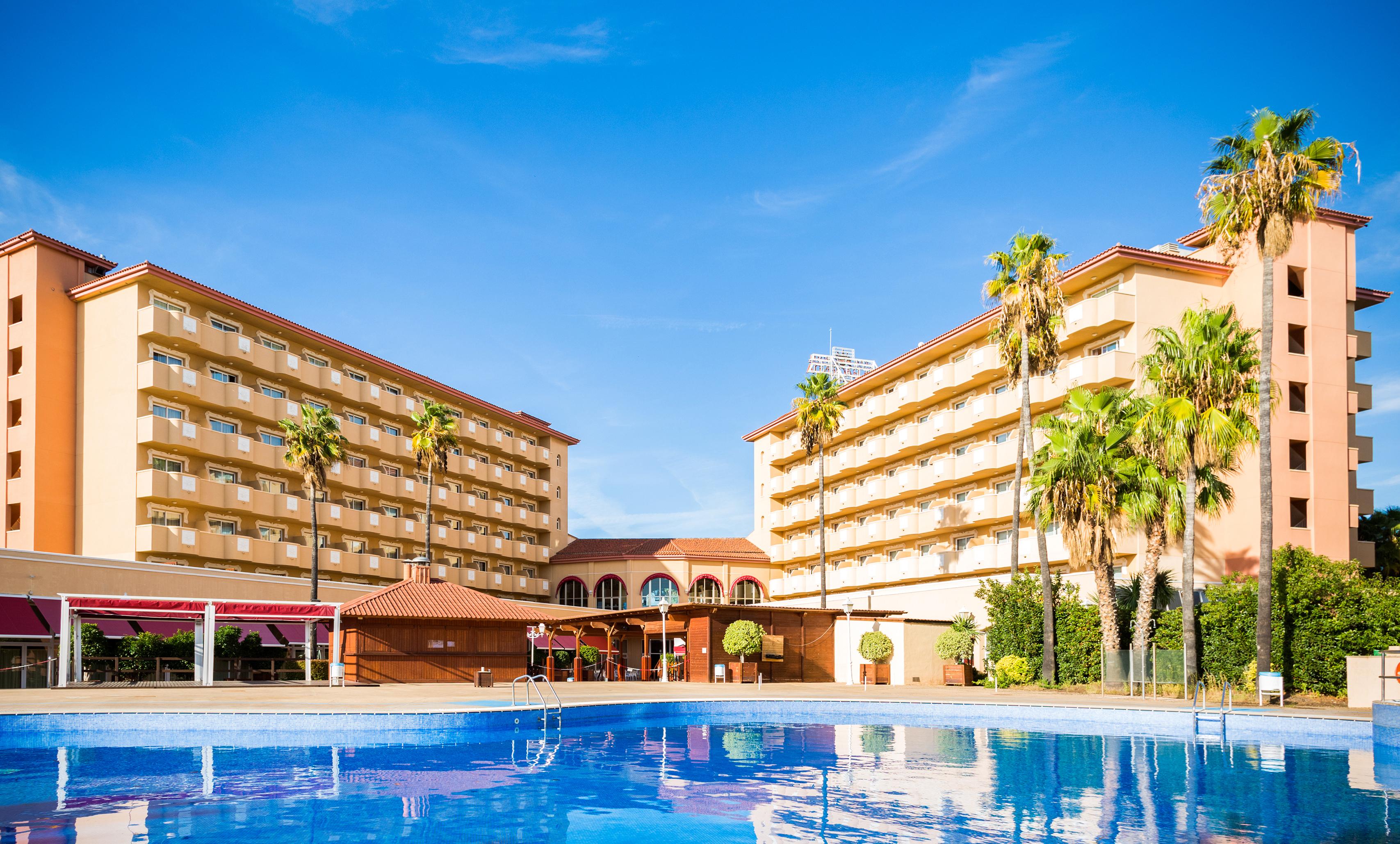 Ohtels La Hacienda Hotel La Pineda Exterior photo