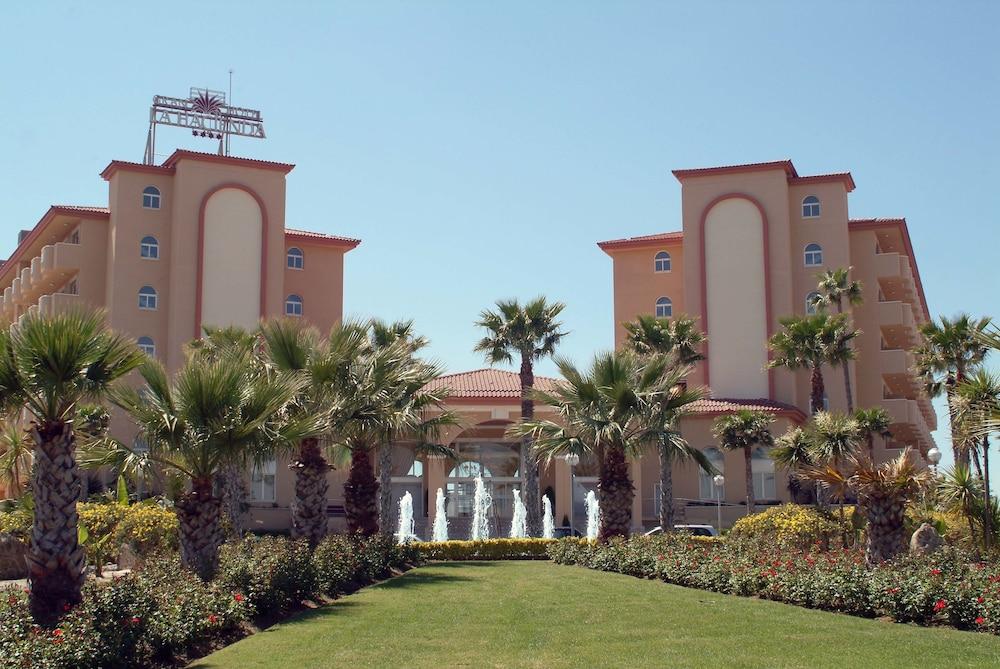 Ohtels La Hacienda Hotel La Pineda Exterior photo